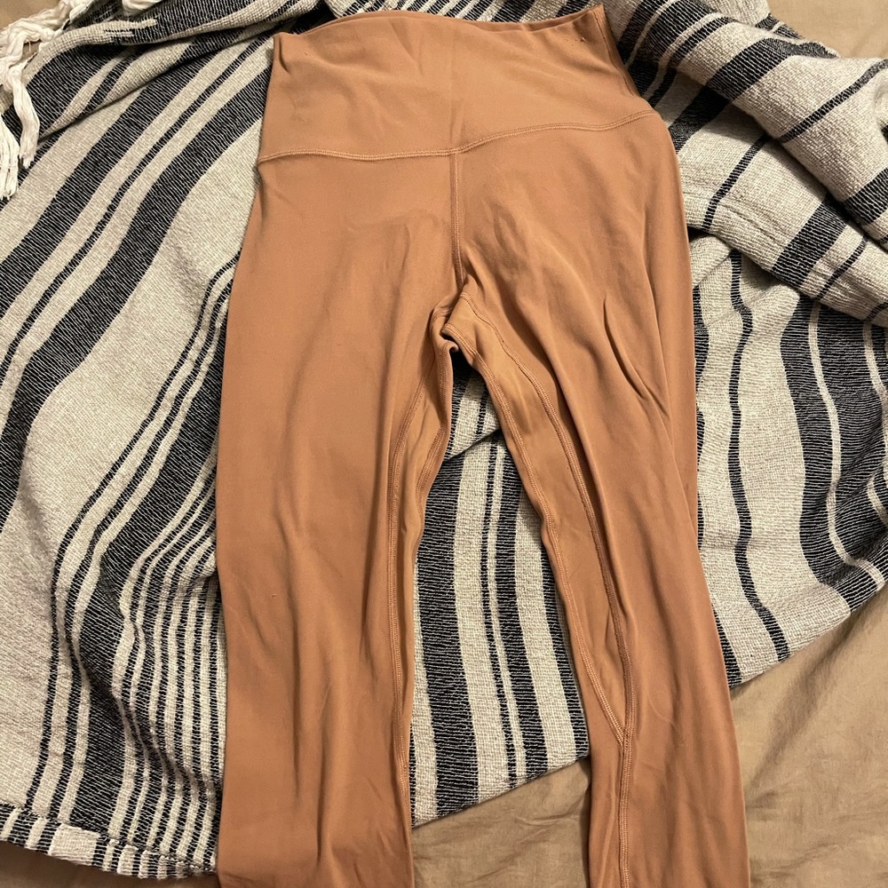 Brand new. NEVER WORN